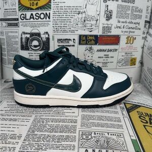 Nike Dunk Low GS Deep Jungle FB9109-301 GS 7Y Women Size 8.5 No Box